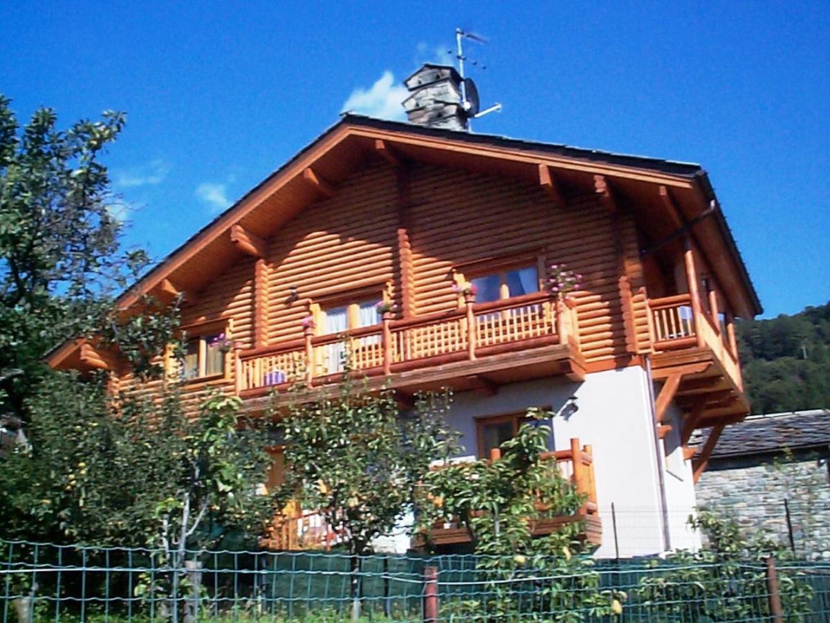 Casa Adriana Apartment Saint-Vincent Exterior photo